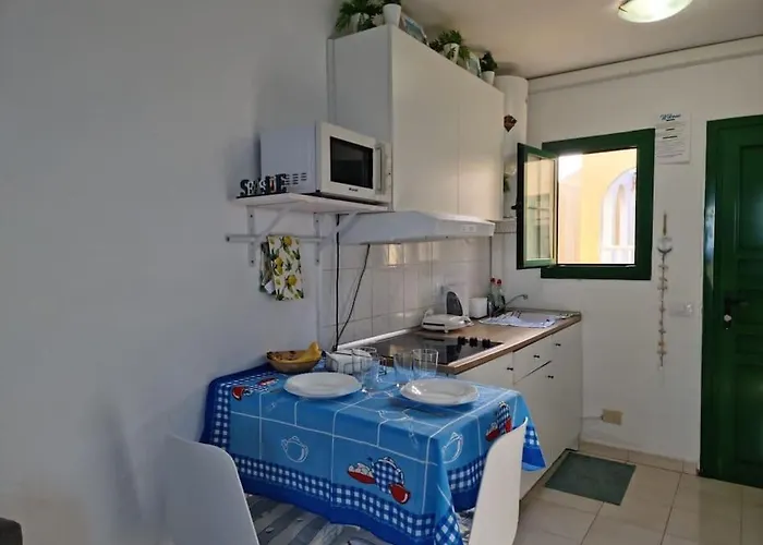 Caleta Paraiso 135 *